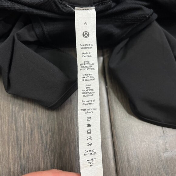 Lululemon Hotty Hot Short *High-Rise Long 4" Black - Picture 8 of 9